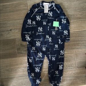Kids One Piece Yankees Footie Onesie - Navy